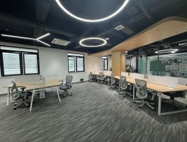 上海外行FTC刚刚亮相，高质量的内容创作者聚集在黄浦河的河岸上